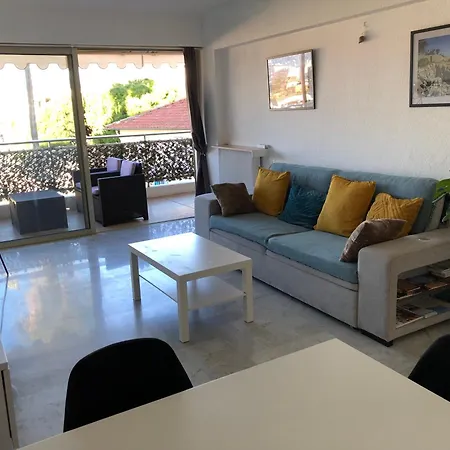 Meuble De Tourisme Classe 3 Etoiles - 2 Pieces Avec Terrasse Et Parking *