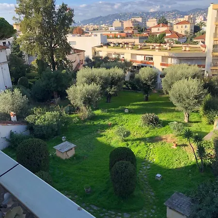 Meuble De Tourisme Classe 3 Etoiles - 2 Pieces Avec Terrasse Et Parking Antibes