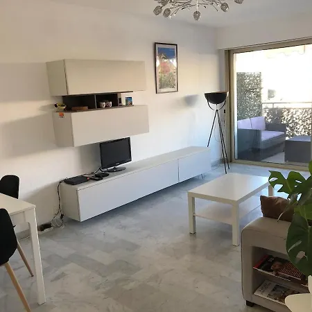 Apartman Meuble De Tourisme Classe 3 Etoiles - 2 Pieces Avec Terrasse Et Parking *