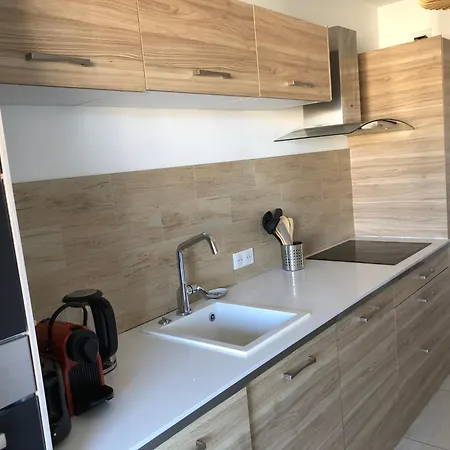 Meuble De Tourisme Classe 3 Etoiles - 2 Pieces Avec Terrasse Et Parking Apartman Antibes